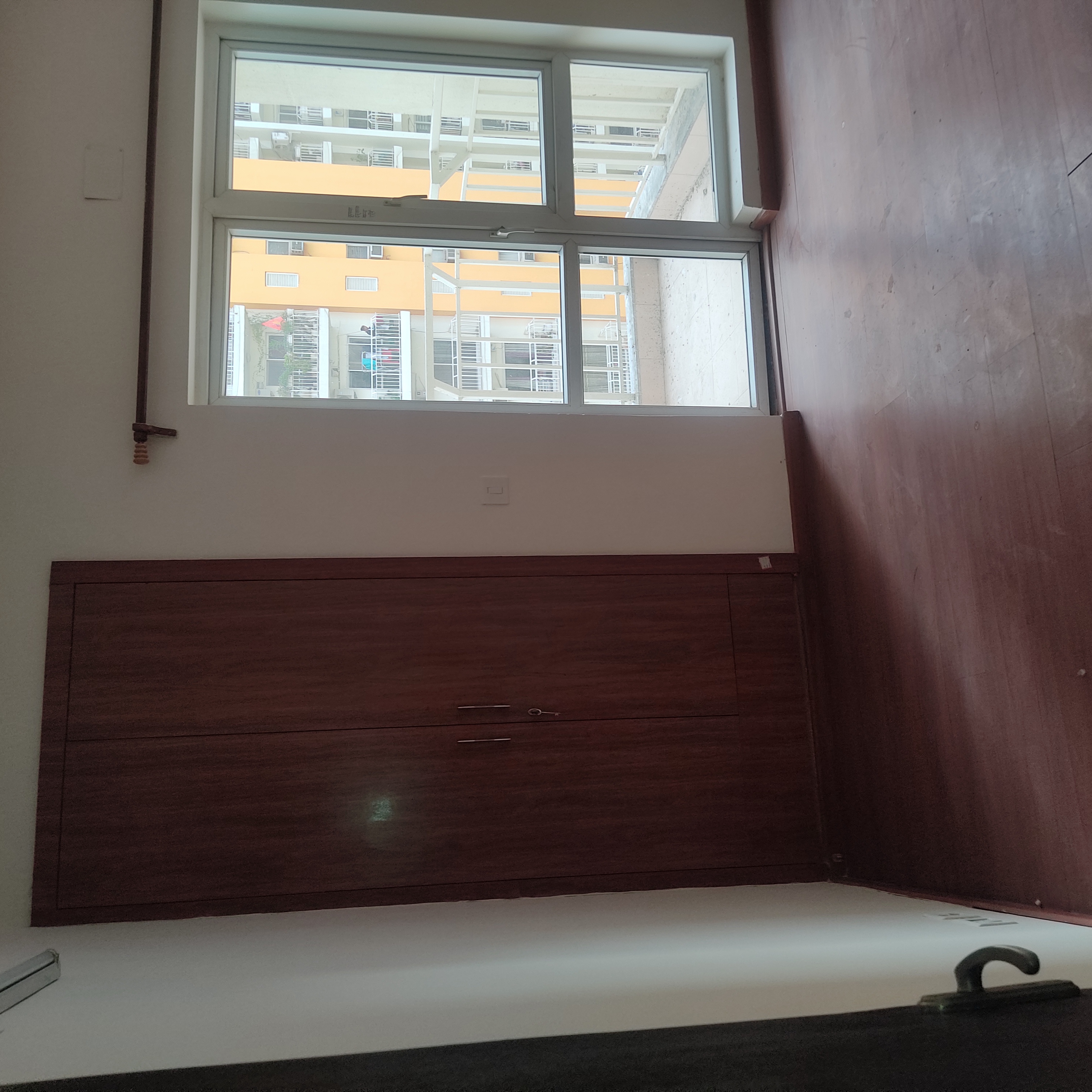 3.5 BHK + Servant Room Apartment For Sale in BPTP Park Grandeura