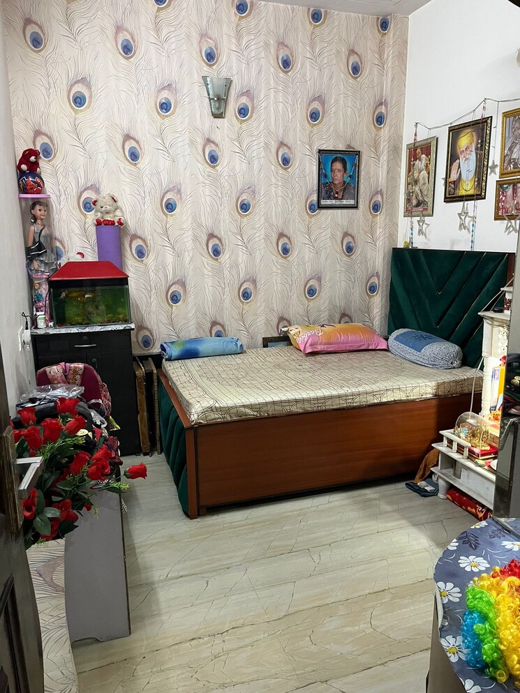 Master Bedroom, rohini sector 24 3 Bedroom 60 Sq.Mt. Builder Floor In Rohini Sector 24 Delhi 8013835