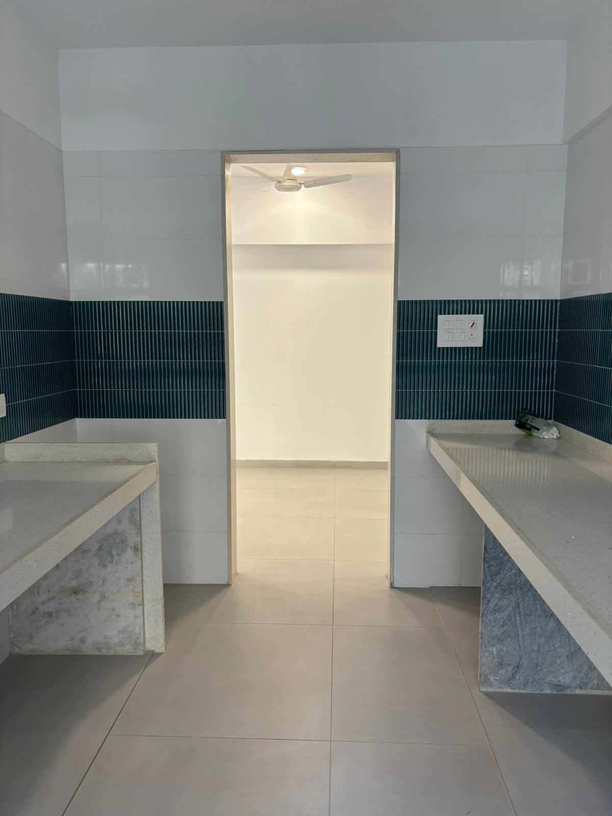 3 BHK + Pooja Room,Extra Room Apartment For Sale in Piramal Mahalaxmi