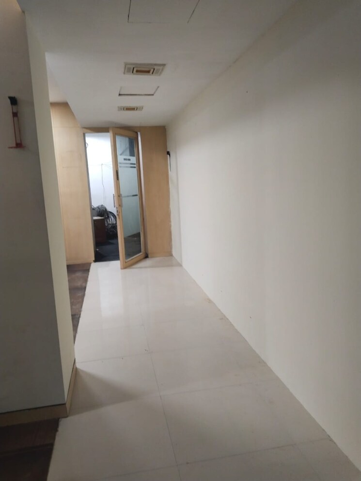 undefined, lower parel Commercial Office Space 10000 Sq.Ft. In Lower Parel Mumbai 8013841