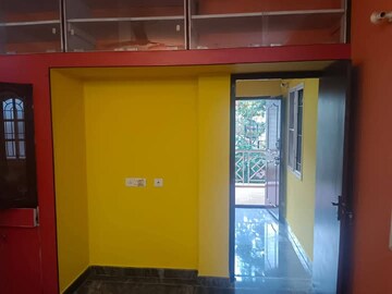 Furnished Amenities in 2 BHK Apartment at Vidyaranyapura – for Rent