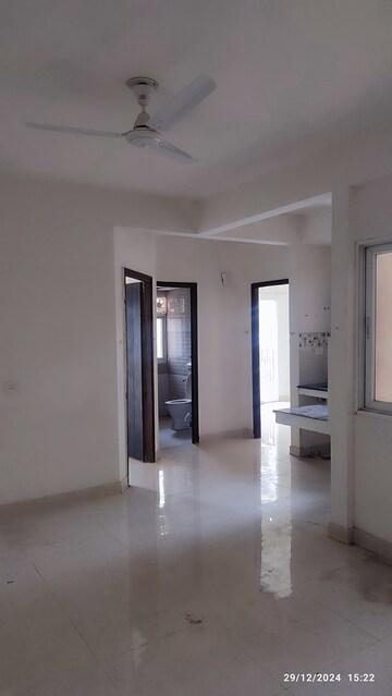 Furnished Amenities in 2 BHK Apartment at Signature Global Orchard Avenue, Sector 93 – for Sale