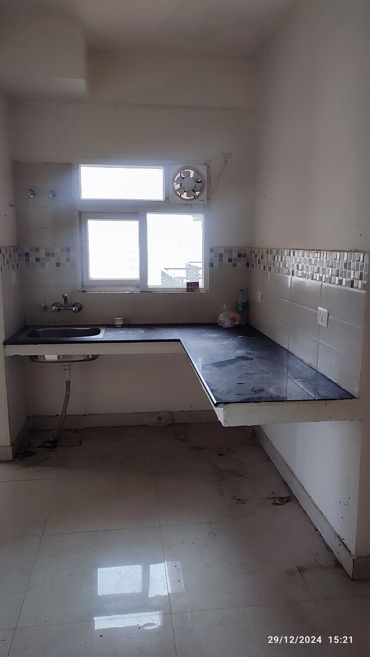 Room, signature-global-orchard-avenue 2 Bedroom 629 Sq.Ft. Apartment In Sector 93 Gurgaon 8013903