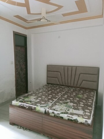 Bedroom in 2 BHK Builder Floor at Sector 73 – for Sale