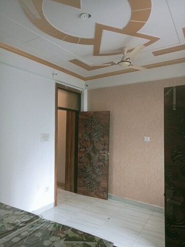 Bedroom in 2 BHK Builder Floor at Sector 73 – for Sale