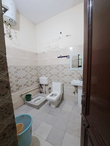 Bathroom in 3 BHK Villa at Kharar – for Rent