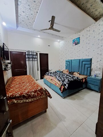 Bedroom in 3 BHK Villa at Kharar – for Rent