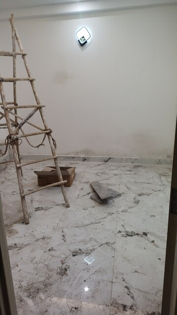 Staircase in 1 RK Builder Floor at Paryavaran Complex – for Rent