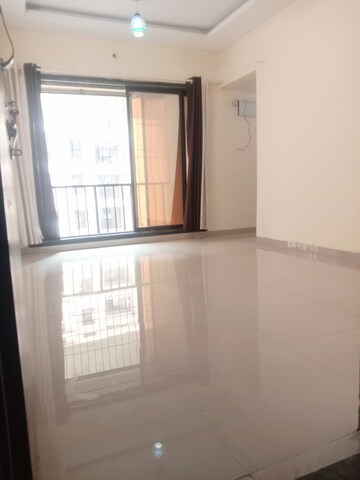 Room in 2 BHK Apartment at Cosmos Legend, Virar West – for Rent