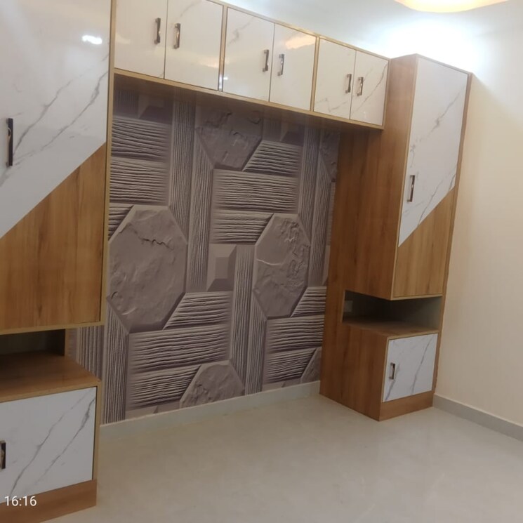 Room, raj nagar 3 Bedroom 900 Sq.Ft. Builder Floor In Raj Nagar Delhi 8013960