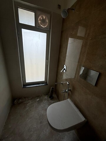 Bathroom in 1 BHK Apartment at Omkar Signet, Malad East – for Rent