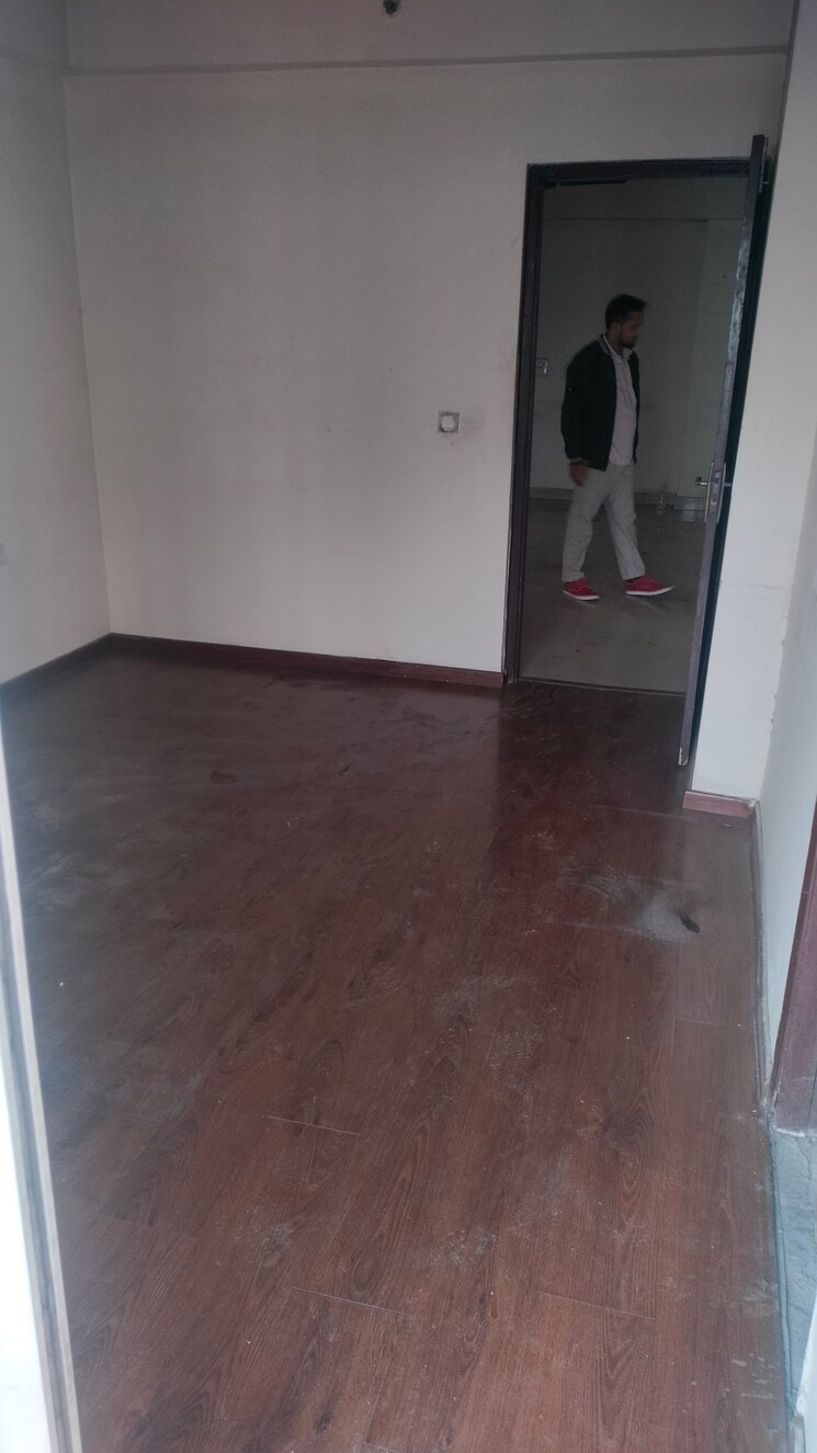 Room, galaxy-north-avenue-ll 3 Bedroom 1250 Sq.Ft. Apartment In Gaur City 2  Greater Noida 8014020