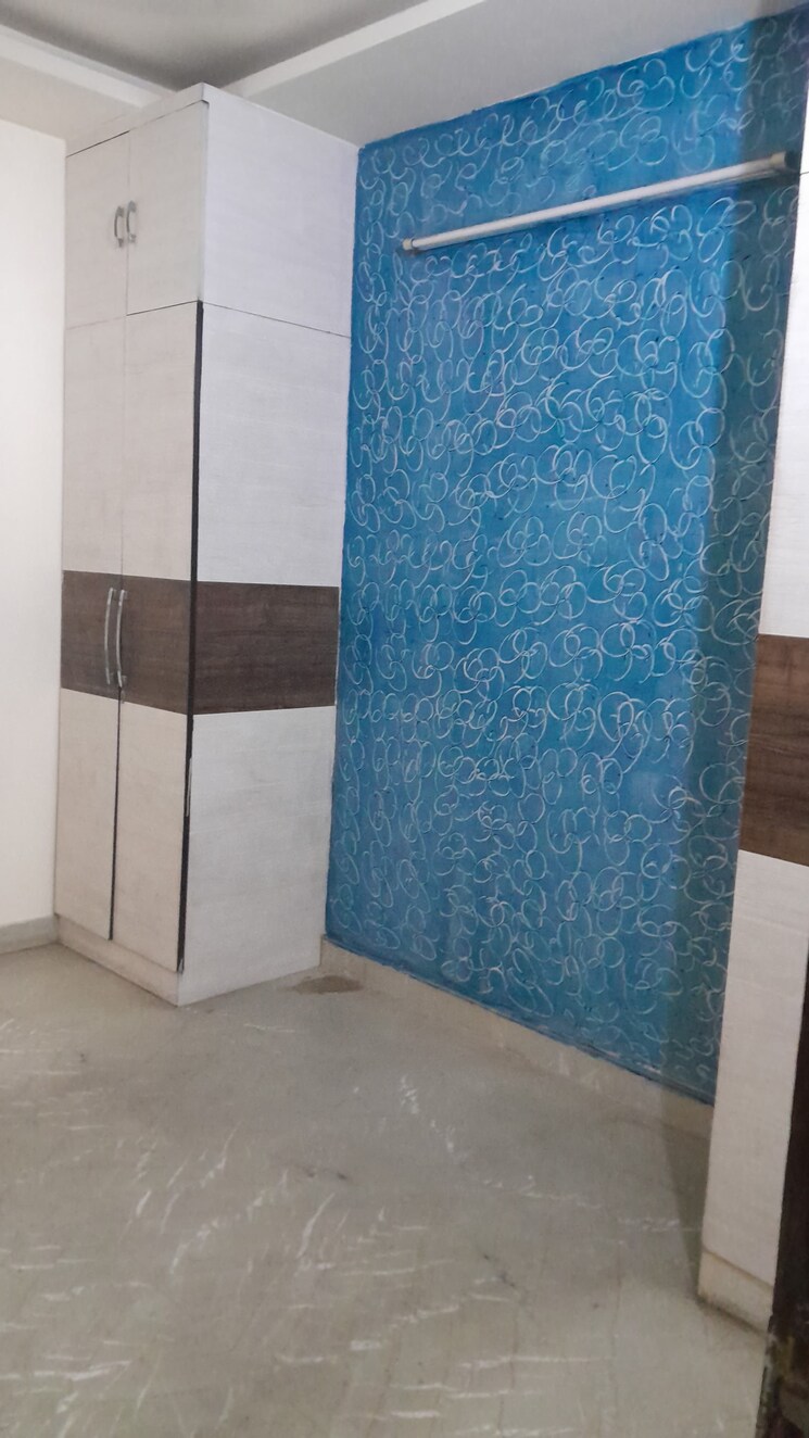 Bedroom, rohini sector 24 2 Bedroom 52 Sq.Mt. Builder Floor In Rohini Sector 24 Delhi 8014018