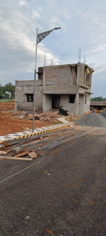  Plot – Exterior View View at Kinathukadavu - for Sale