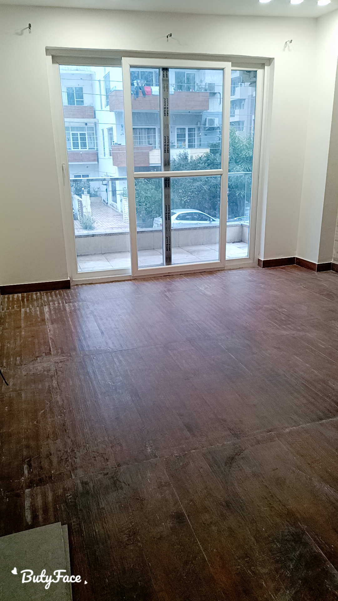 3 BHK + Pooja Room Apartment For Sale in Parsvnath Green Ville