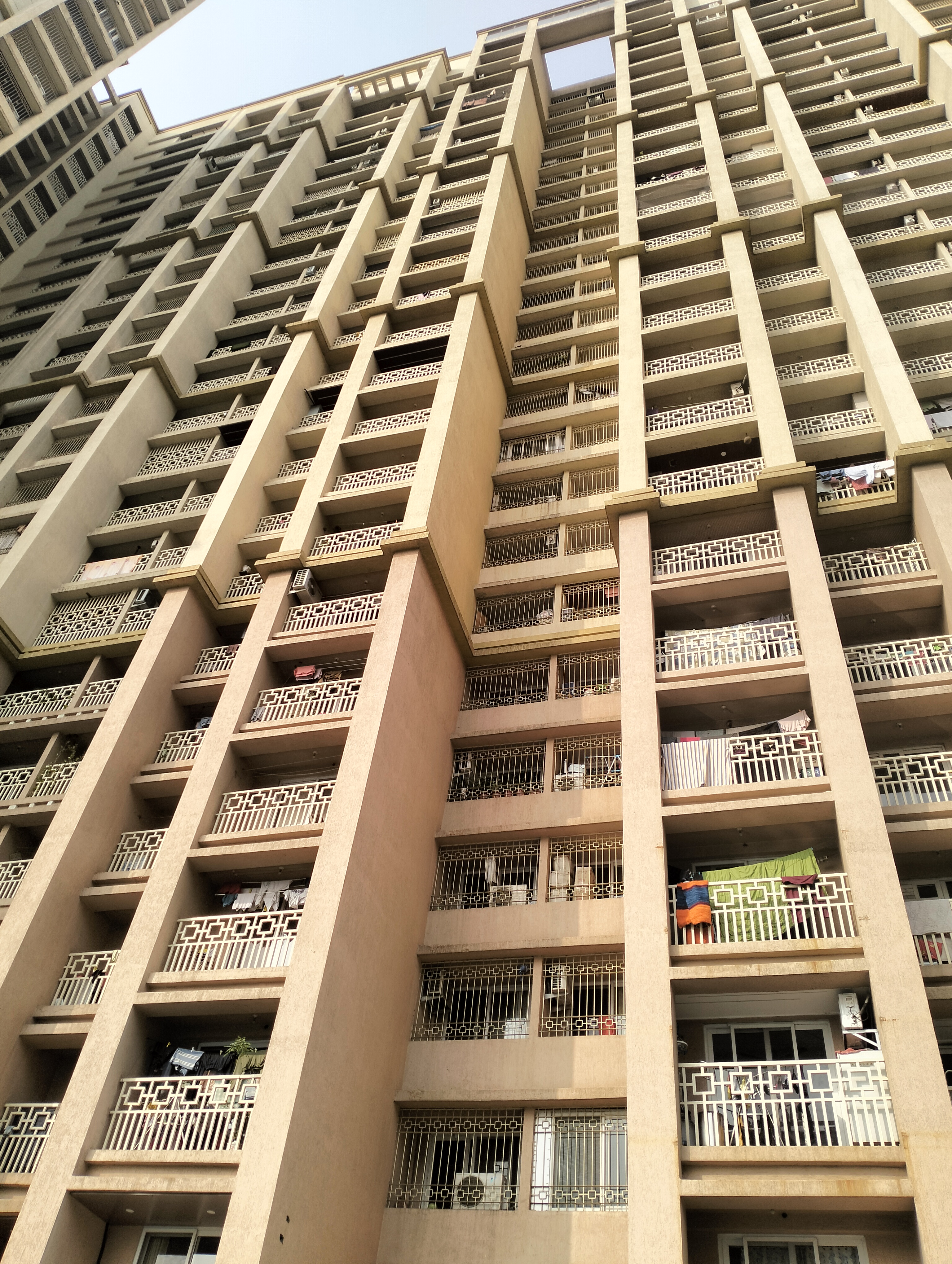 2 BHK 701 Sq.Ft. Apartment in Paradise Sai World City Phase 2