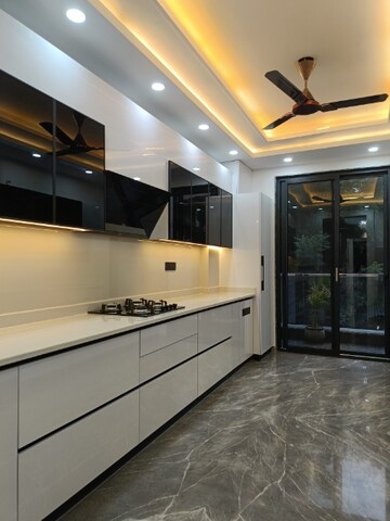 Kitchen in 4 BHK Builder Floor at Unitech South City II, Sector 50 – for Sale