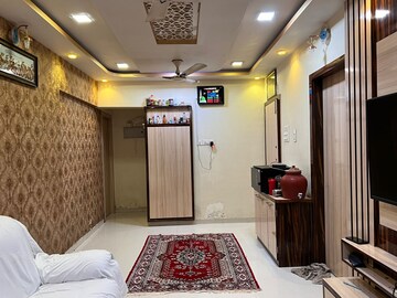 Bedroom in 4 BHK Apartment at Hiranandani Gardens, Powai – for Sale