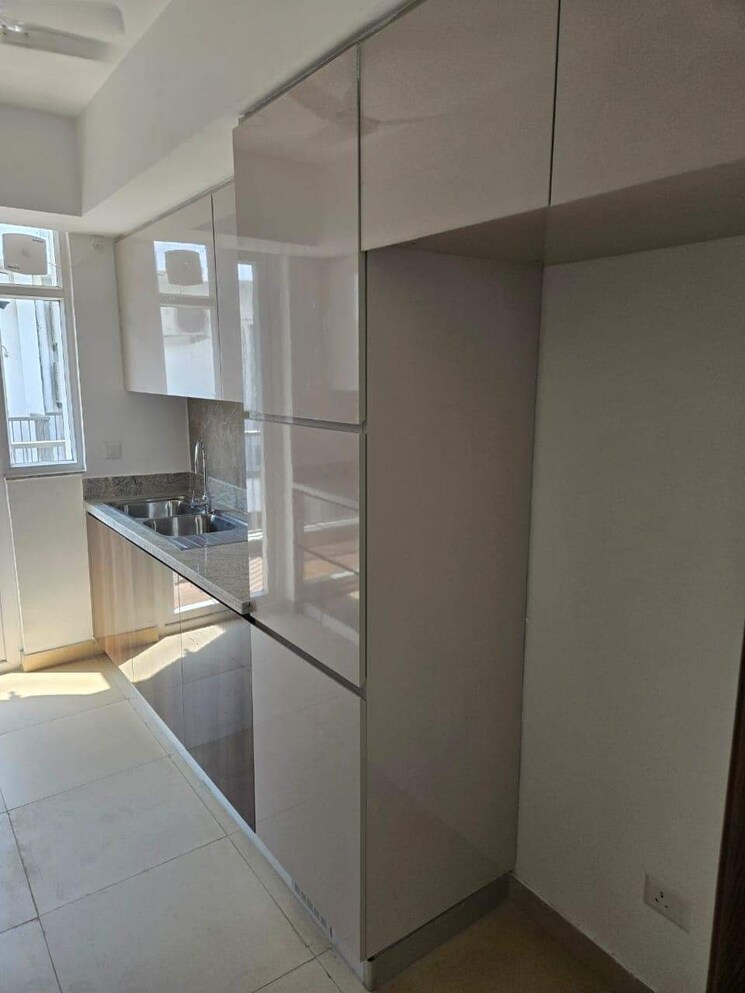 Kitchen, dlf-garden-city-independent-floors 3 Bedroom 1672 Sq.Ft. Builder Floor In Sector 92 Gurgaon 8014164