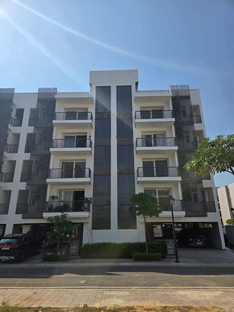 Exterior View, dlf-garden-city-independent-floors 3 Bedroom 1672 Sq.Ft. Builder Floor In Sector 92 Gurgaon 8014164