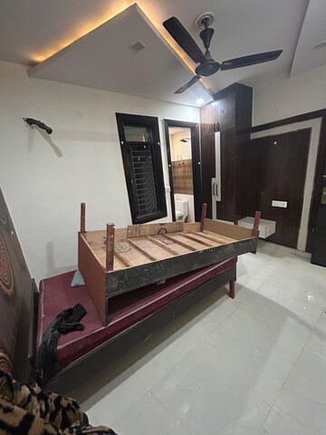 2 BHK Builder Floor For Rent in Dwarka Mor