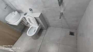 Master Bedroom in 2 BHK Apartment at Sugee Atharva, Prabhadevi – for Rent