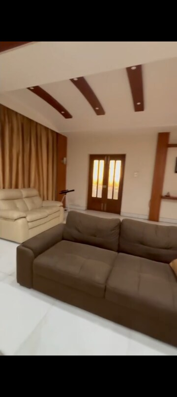 Bedroom in 5 BHK Independent House at Choice Jubilee 211, Jubilee Hills – for Sale