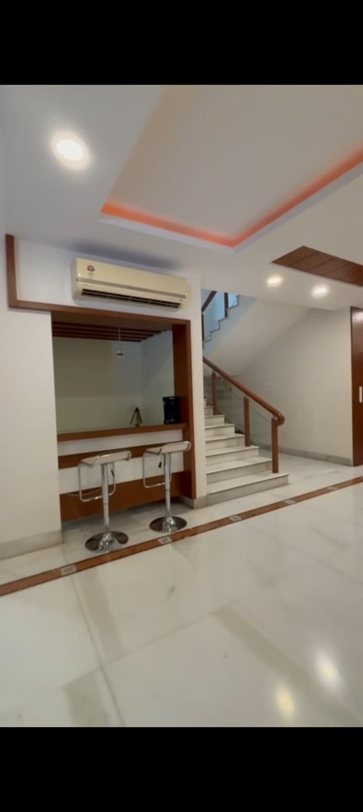 undefined, choice-jubilee-211 5 Bedroom 900 Sq.Yd. Independent House In Jubilee Hills Hyderabad 8014311