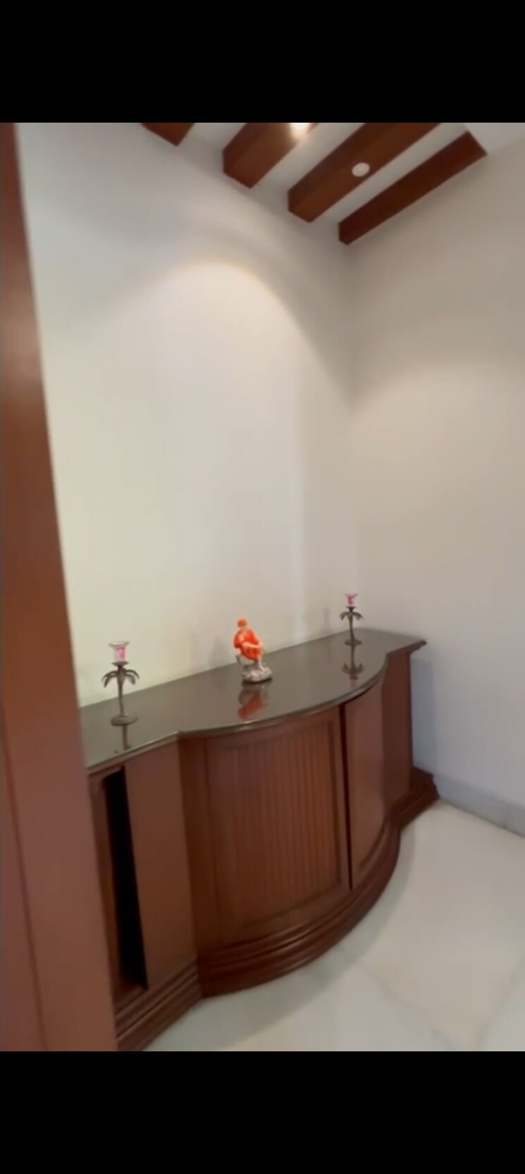 Bathroom, choice-jubilee-211 5 Bedroom 900 Sq.Yd. Independent House In Jubilee Hills Hyderabad 8014311