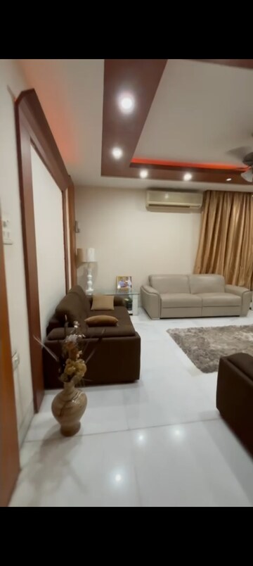 Living Room in 5 BHK Independent House at Choice Jubilee 211, Jubilee Hills – for Sale