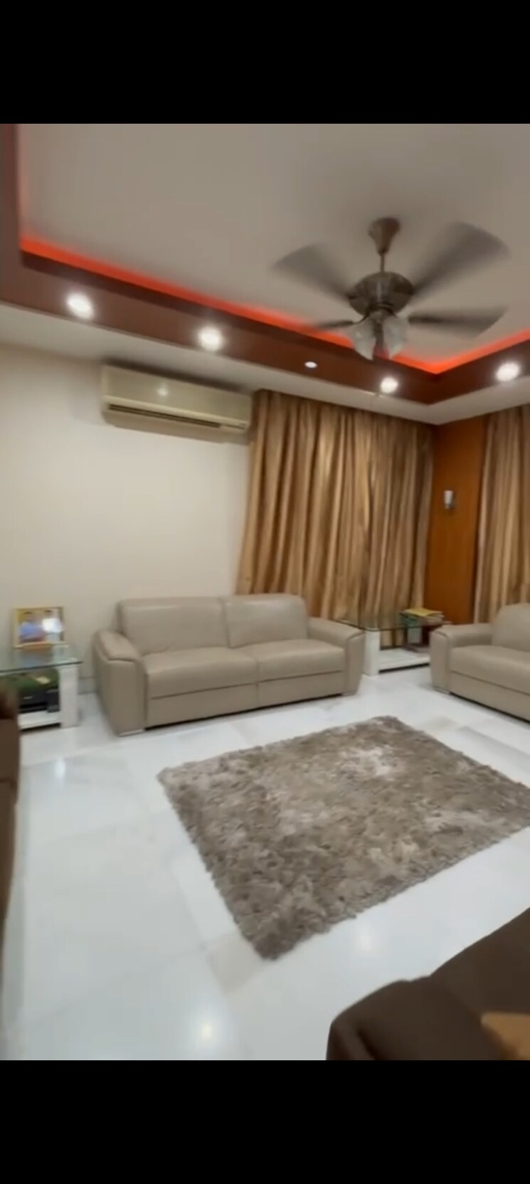 Living Room, choice-jubilee-211 5 Bedroom 900 Sq.Yd. Independent House In Jubilee Hills Hyderabad 8014311