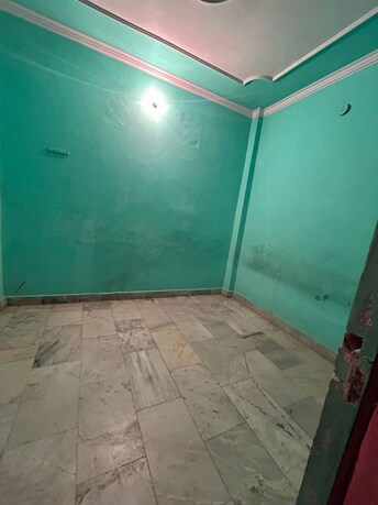 1 BHK Builder Floor For Rent in Vaishali Ghaziabad  8014340