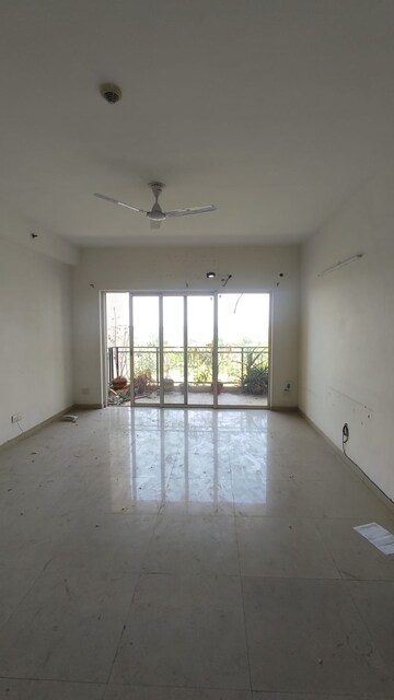Room in 3 BHK Apartment at Moti Nagar – for Rent