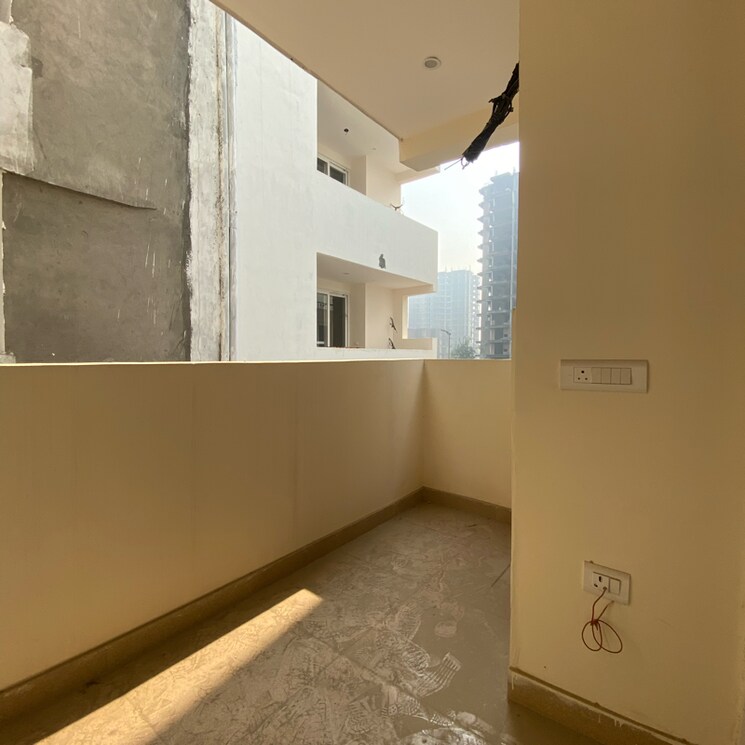 Kitchen, puri-kohinoor 3 Bedroom 150 Sq.Yd. Builder Floor In Tikawali Faridabad 8014374