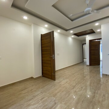 Living Room in 3 BHK Builder Floor at Puri Kohinoor, Tikawali – for Sale
