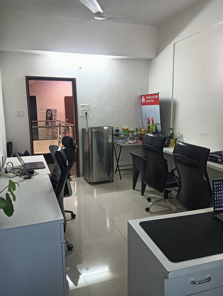 Team Area, kakkad-madhuban Commercial Office Space 220 Sq.Ft. In Balewadi Pune 8014410