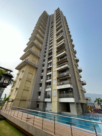 2 BHK Apartment For Resale in Paradise Sai Solitaire Kharghar Navi Mumbai  8014412