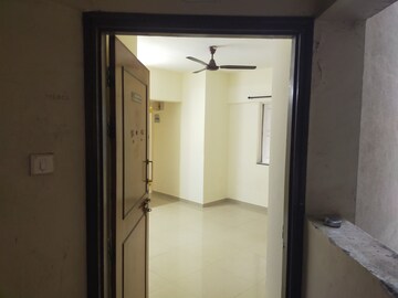 Room in 1.5 BHK Builder Floor at Darode Jog  Serene County, Sinhagad Road – for Sale