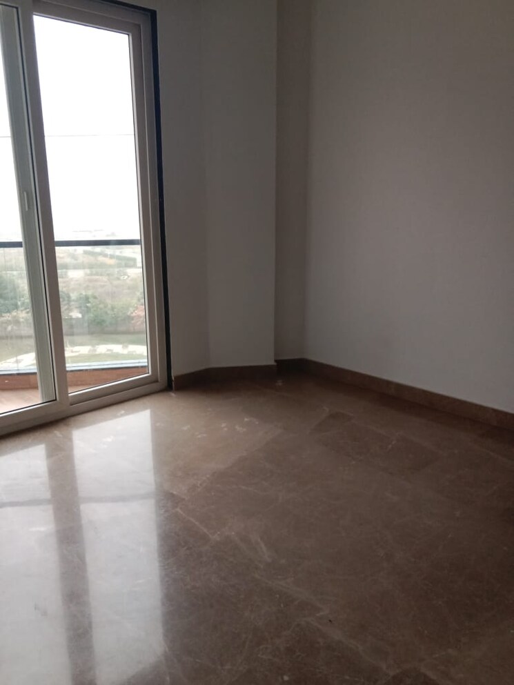 Master Bedroom, bptp-amstoria-plot 4 Bedroom 2400 Sq.Ft. Builder Floor In Sector 102 Gurgaon 8014611