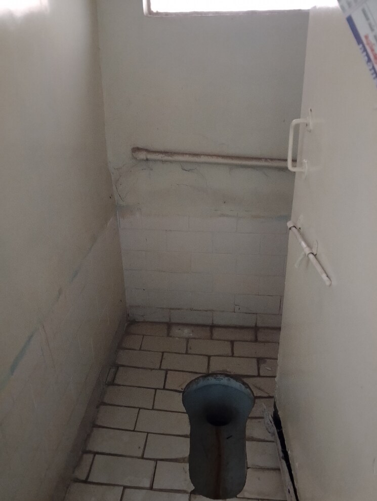 Bathroom, kudale-patil-township 1 RK 350 Sq.Ft. Builder Floor In Vadgaon Budruk Pune 8014632