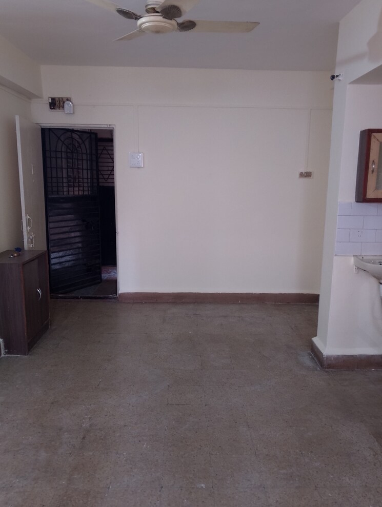 Room, uma-apartment 1 Bedroom 550 Sq.Ft. Builder Floor In Vadgaon Budruk Pune 8014838