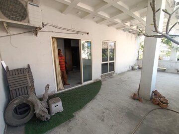 Parking in 2 BHK Builder Floor at Senhati – for Sale