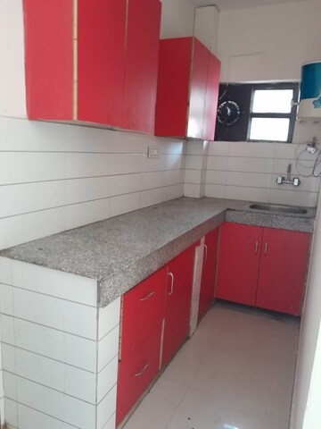Kitchen in 1 BHK Builder Floor at Sector 46 – for Rent