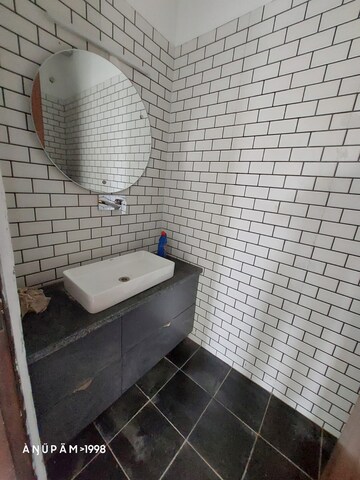 Bathroom in 4 BHK Builder Floor at Trimurti Nagar – for Rent