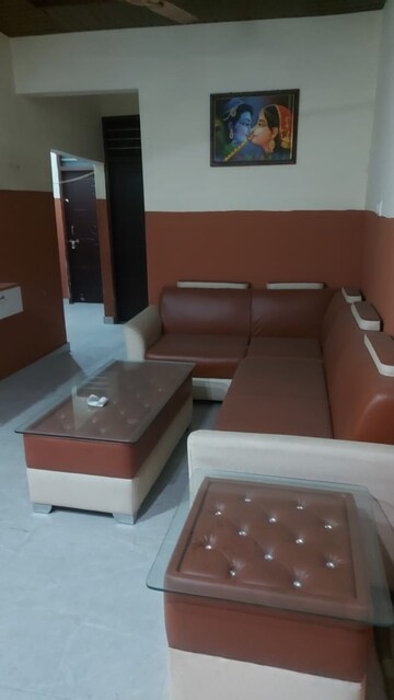 Living Room in 2 BHK Builder Floor at New Shivalik Nagar – for Rent