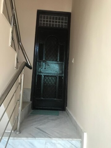 Staircase in 2 BHK Builder Floor at Sector 46 – for Rent