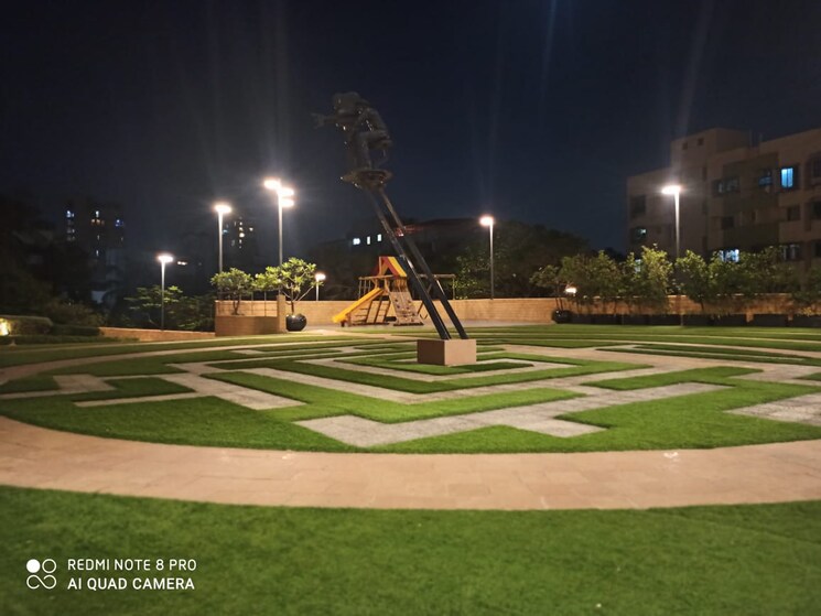 Garden, kanakia-hollywood 2 Bedroom 728 Sq.Ft. Apartment In Versova Mumbai 8015342