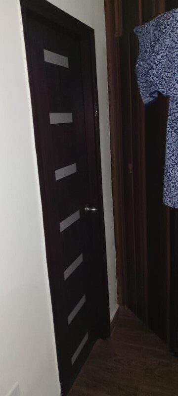Building Lobby in 3 BHK Apartment at Omega Green Park, Faizabad Road – for Rent