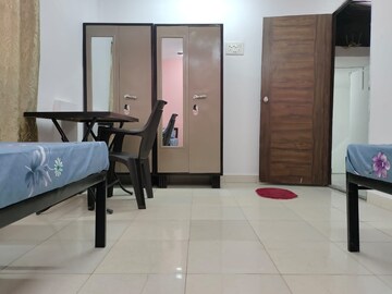 Room in  Pg at Thane West – for Rent