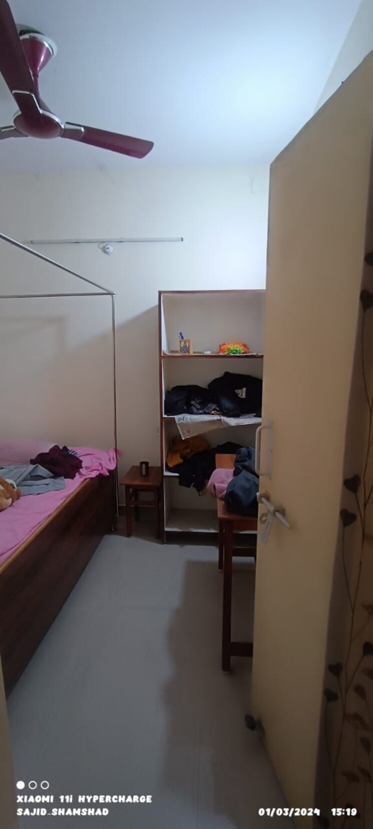 Master Bedroom, nandakini-alaknanda-estate 2.5 Bedroom 1550 Sq.Ft. Apartment In Amar Shaheed Path Lucknow 8015354